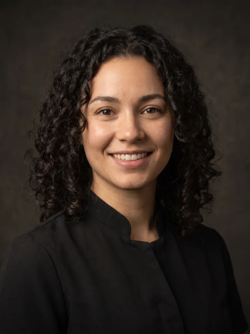 Rosa Delgado, Skincare Advisor (demo)
